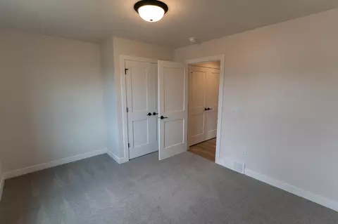1335 Bens Way, Kaukauna, WI 54130 photo 25