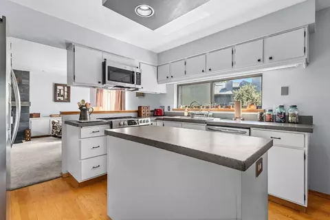 Kitchen - 825 E Windfield Pl, Appleton, WI 54911 photo 4 of 4