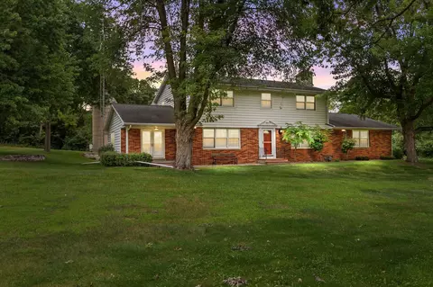 666 W Main St, Wautoma, WI 54982
