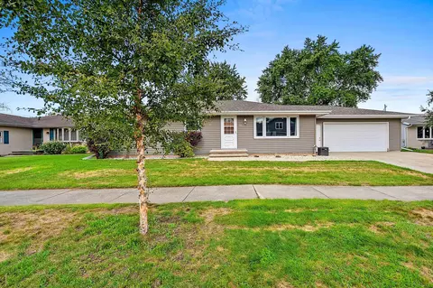 Exterior - 1201 S Lee St, Appleton, WI 54915 photo 14 of 16