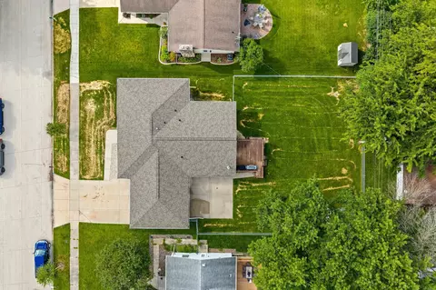 View/Area - 1201 S Lee St, Appleton, WI 54915 photo 2 of 4