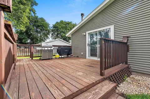 Exterior - 1201 S Lee St, Appleton, WI 54915 photo 8 of 16