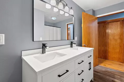 Bath - 1201 S Lee St, Appleton, WI 54915 photo 4 of 4