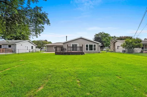 Exterior - 1201 S Lee St, Appleton, WI 54915 photo 10 of 16