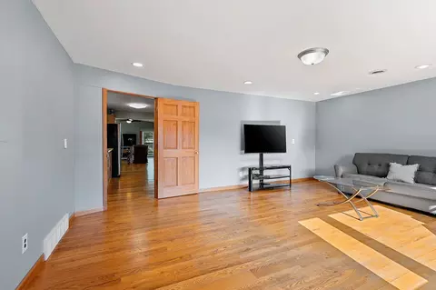 Living - 1201 S Lee St, Appleton, WI 54915 photo 4 of 9