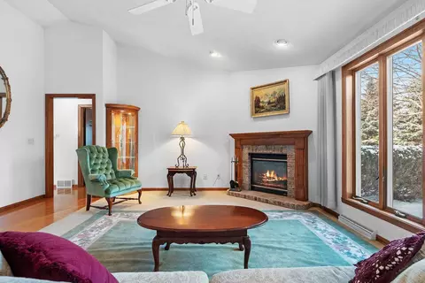 69 Penbrook Cir, Appleton, WI 54913 photo 13