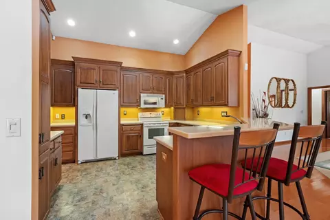 69 Penbrook Cir, Appleton, WI 54913 photo 17