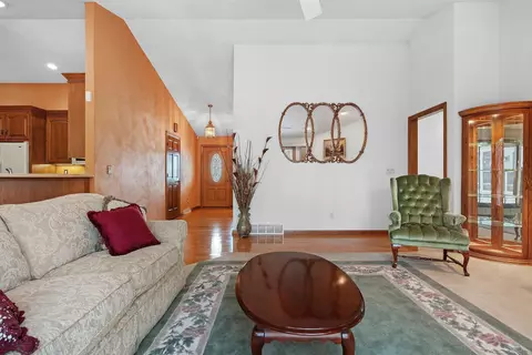 69 Penbrook Cir, Appleton, WI 54913 photo 14
