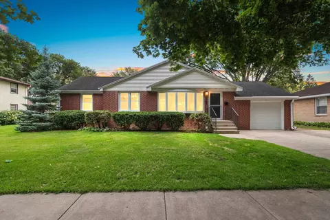 1345 Biemeret St, Green Bay, WI 54304