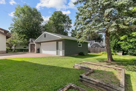 424 E Brewster St, Appleton, WI 54911 photo 36