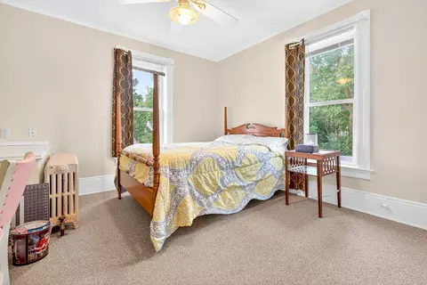 Bedroom - 620 E Franklin St, Appleton, WI 54911 photo 13 of 14