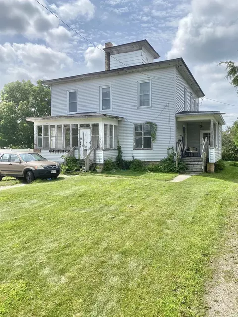 237 Mill St, Algoma, WI 54201