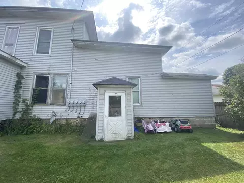237 Mill St, Algoma, WI 54201 photo 2