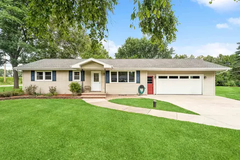 101 Michael Ave, Neenah, WI 54956