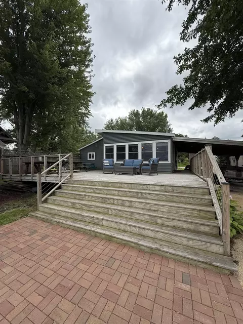 240 Lake St, Marquette, WI 53947