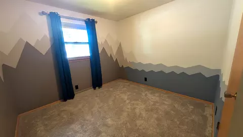 Bedroom - 2213 N Summit St, Appleton, WI 54914 photo 5 of 6