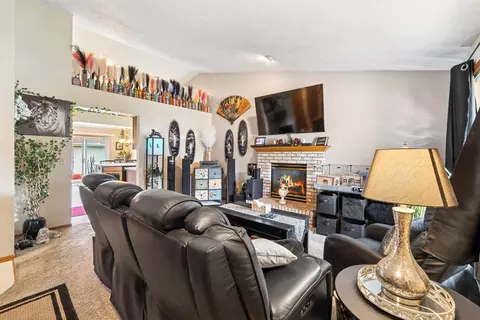 Living - 1670 W Roselawn Dr, Appleton, WI 54914 photo 1 of 3