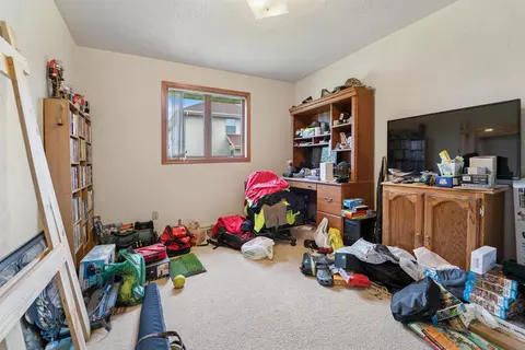 Bedroom - 1670 W Roselawn Dr, Appleton, WI 54914 photo 7 of 8