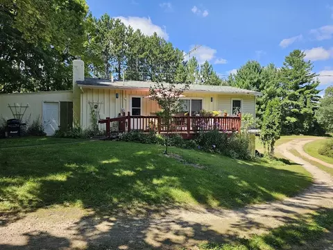 Exterior - w11949 Aniwa Road, Plainfield, WI 54966 photo 1 of 6