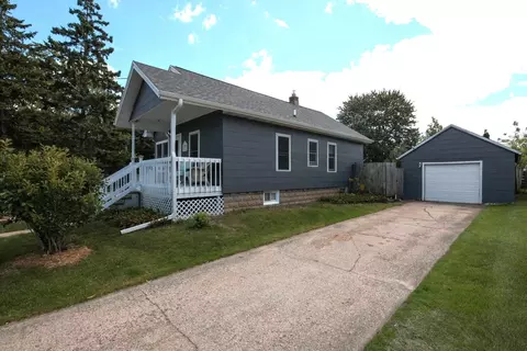 Exterior - 237 E Coolidge Ave, Appleton, WI 54915 photo 1 of 1