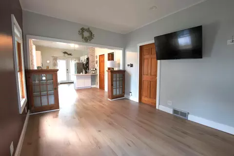 Living - 237 E Coolidge Ave, Appleton, WI 54915 photo 1 of 1