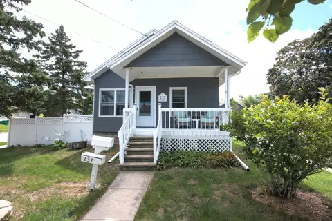 237 E Coolidge Ave, Appleton, WI 54915
