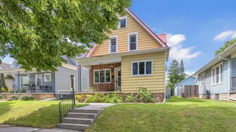 1324 S 17th St, Sheboygan, WI 53081