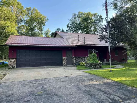 9427 Konkol Ln, Amherst Junction, WI 54407