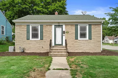 1130 10th Ave, Green Bay, WI 54304