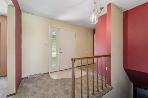132 Baldwin Ct, Appleton, WI 54915 photo 2