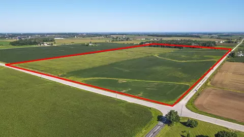 Elm Road, Hilbert, WI 54129