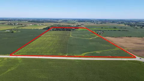 Elm Road, Hilbert, WI 54129 photo 2