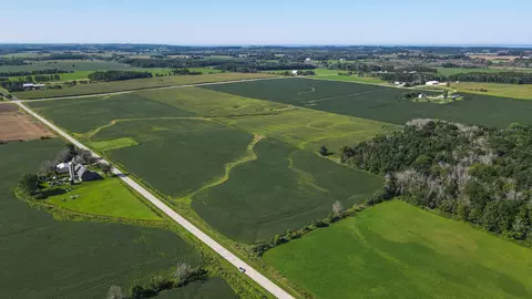 Elm Road, Hilbert, WI 54129 photo 6