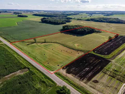 County Bb, Hilbert, WI 54129 photo 5