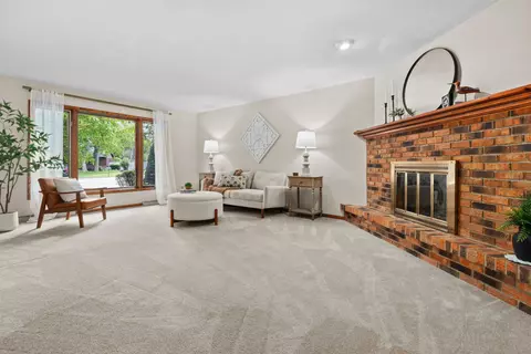 24 Caribou Ct, Appleton, WI 54911 photo 4