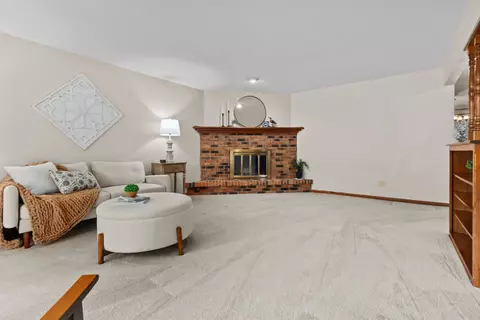 24 Caribou Ct, Appleton, WI 54911 photo 5