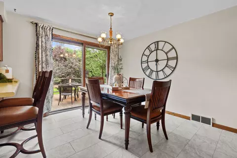 24 Caribou Ct, Appleton, WI 54911 photo 13