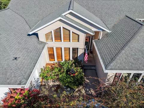 3718 Westwood Ln, Manitowoc, WI 54220