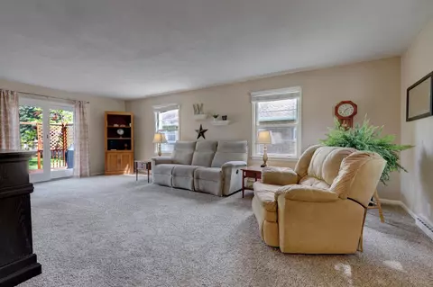 524 N Outagamie Ct, Appleton, WI 54914 photo 9
