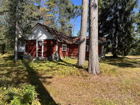 n9341 Parkway Road, Crivitz, WI 54114