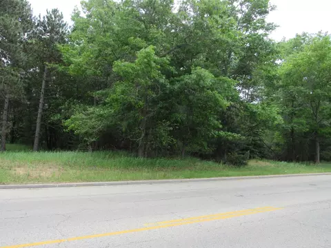 18 Th Ave, Menominee, MI 49858