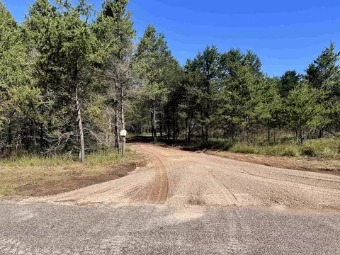 parkway road, Crivitz, WI 54114