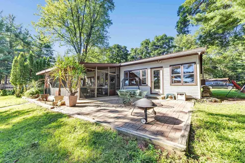 w6746 South Silver Lake Road, Wautoma, WI 54982