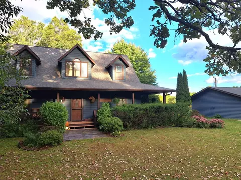6451 County Road K, Amherst, WI 54406