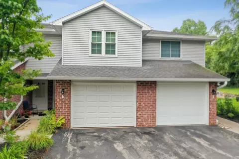 2571 Telluride Trl #E, Green Bay, WI 54313