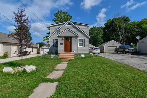 534 Huron St, Sturgeon Bay, WI 54235