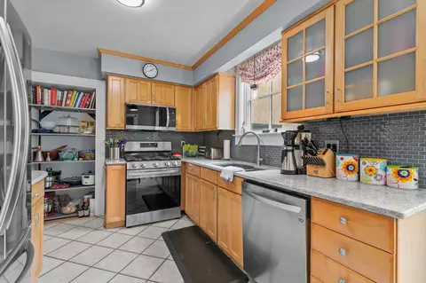 Kitchen - 815 S Pierce Ave, Appleton, WI 54914 photo 1 of 4
