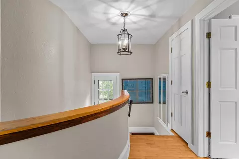 Entry Way - 815 S Pierce Ave, Appleton, WI 54914 photo 9 of 12