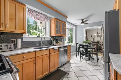 Kitchen - 815 S Pierce Ave, Appleton, WI 54914 photo 3 of 4