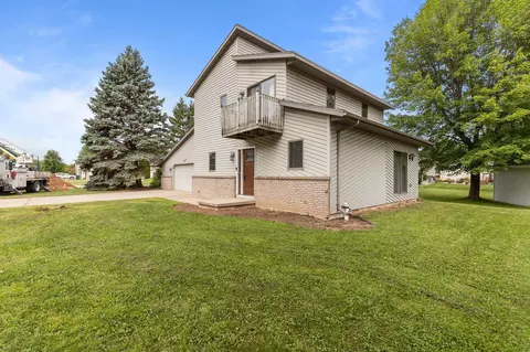 2250 W Glendale Ave, Appleton, WI 54914